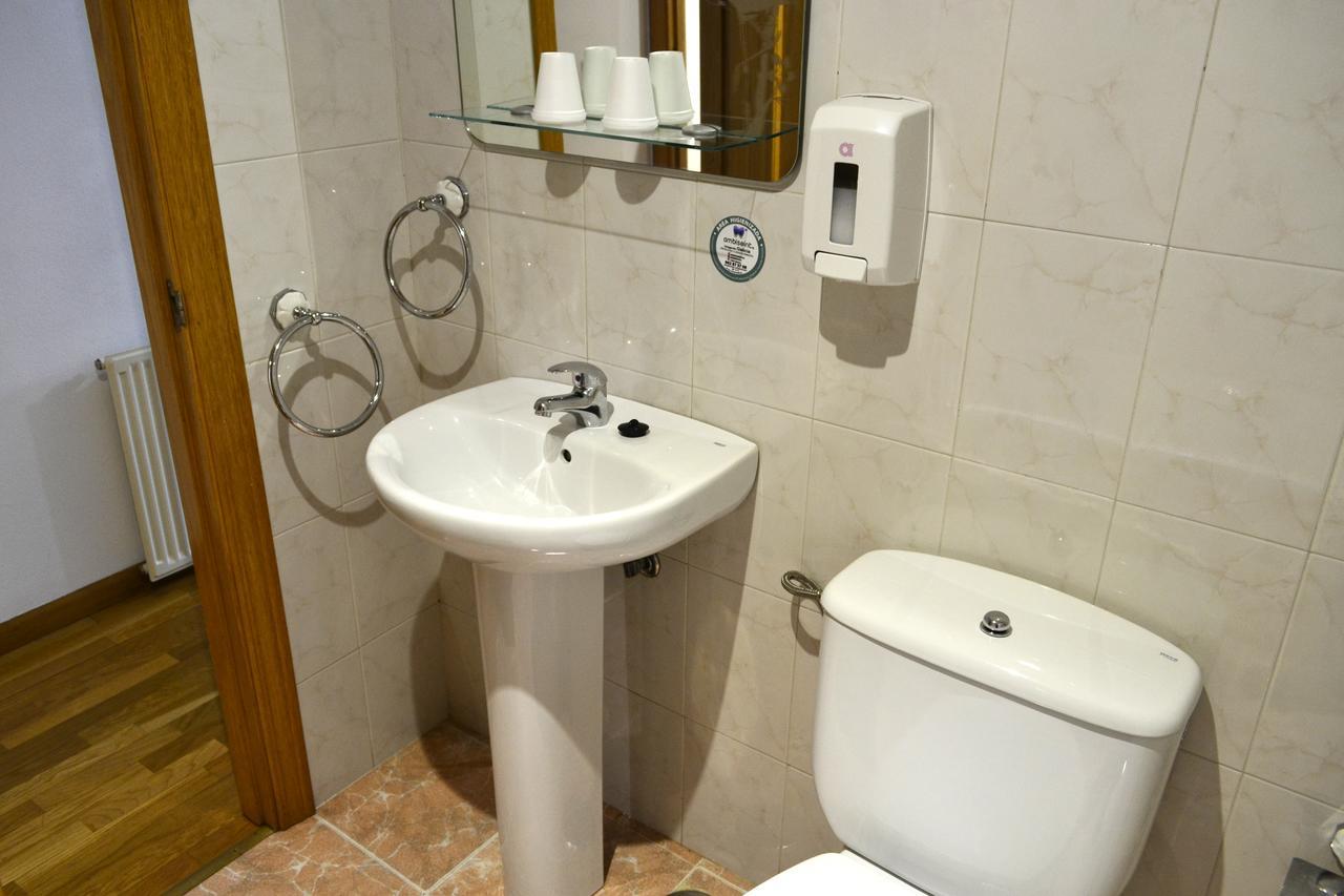 Hostal Lucus Lugo Exterior foto