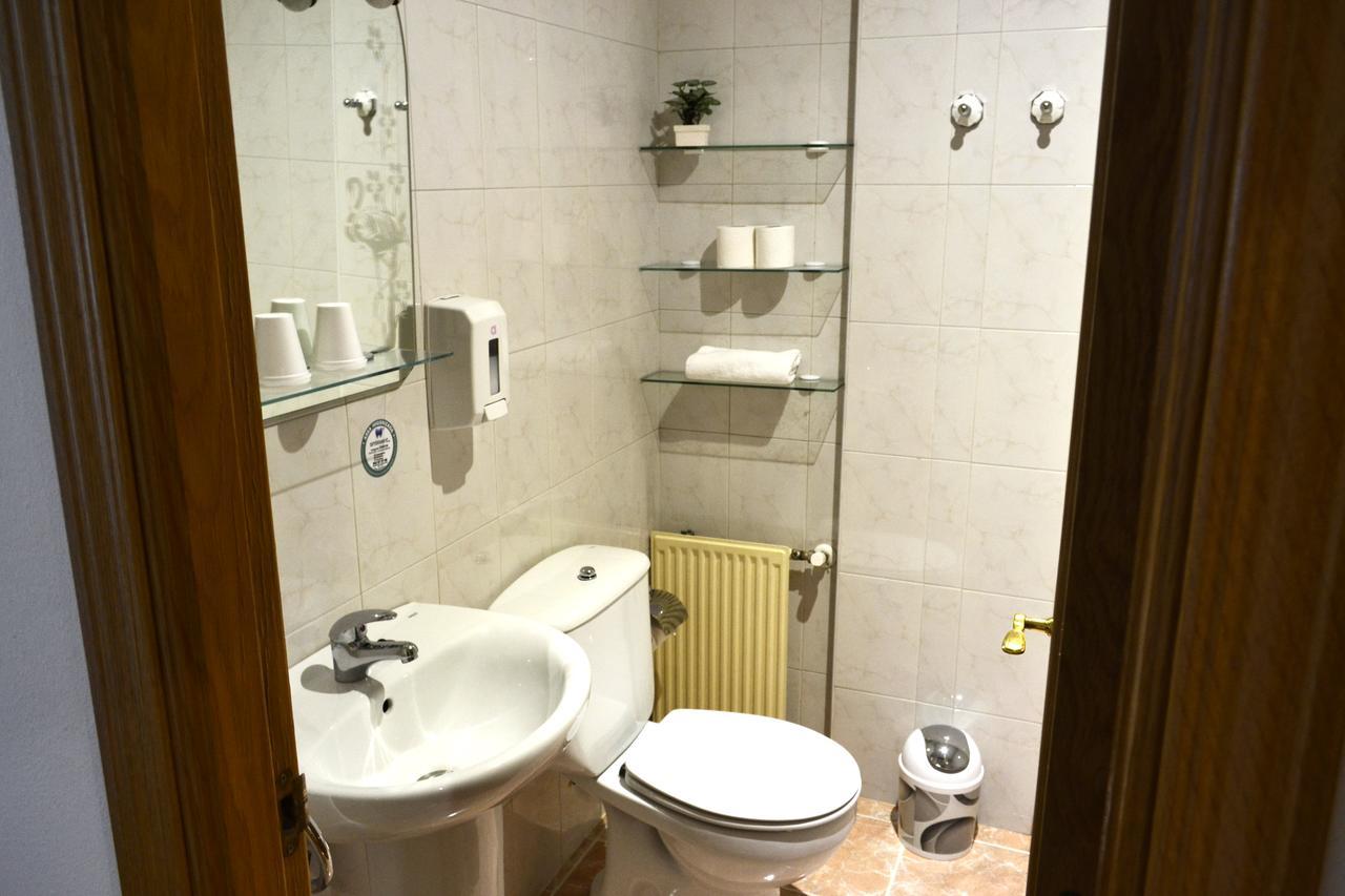 Hostal Lucus Lugo Exterior foto